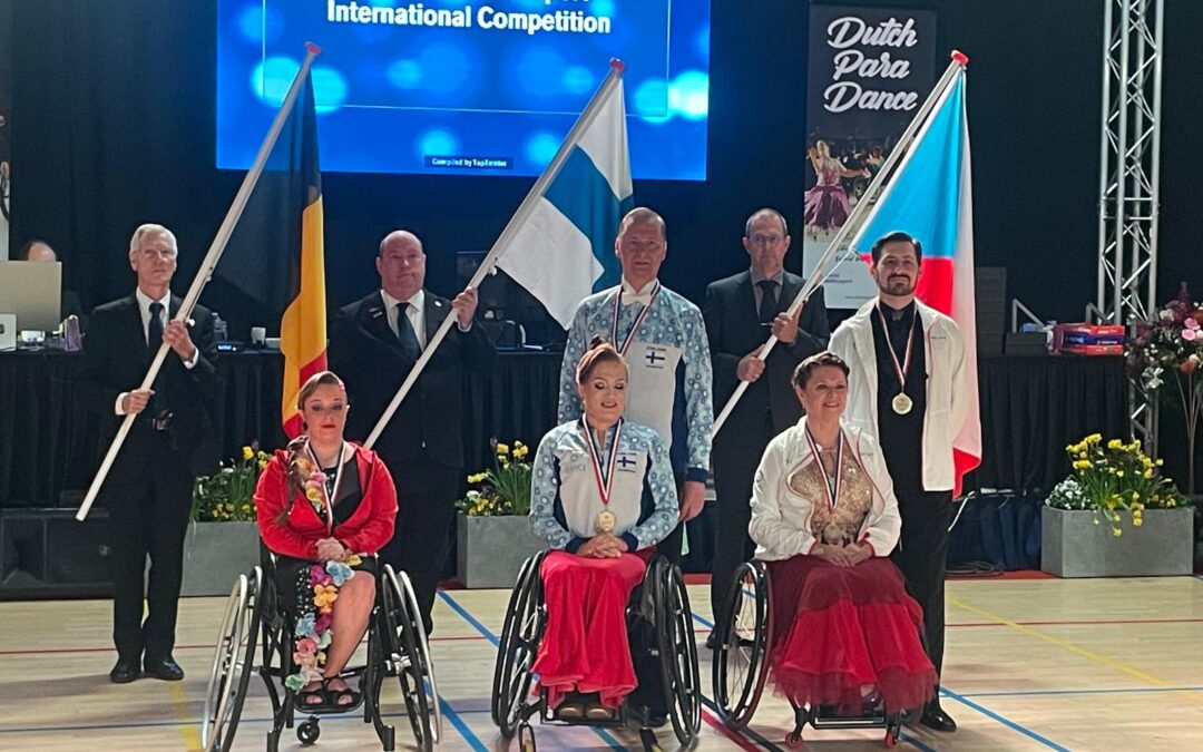 Historicky první vítězství na zahraniční soutěži pro Czech Para Dance!
